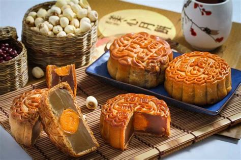 中秋节吃月饼的寓意是什么