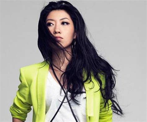曲婉婷还有可能回国吗 曲婉婷为什么不发歌了