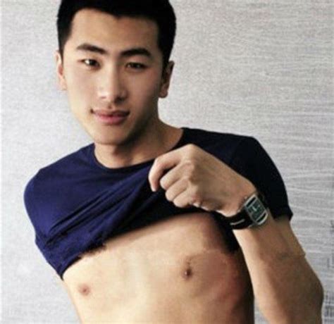 【图】中国男模陈大卫图片火辣撩人 超大尺度惹人非议(3)