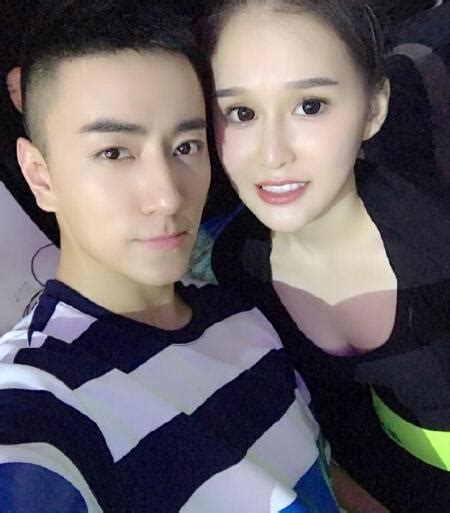 赵本山女儿赵一涵微博晒比基尼辣照 赵一涵傲人胸围抢镜