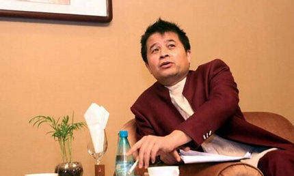 老毕不雅视频曝光 毕福剑酒桌不当言论引哗然