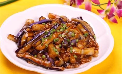 肉沫茄子口感软糯,香味浓郁的小诀窍,30秒教会你!