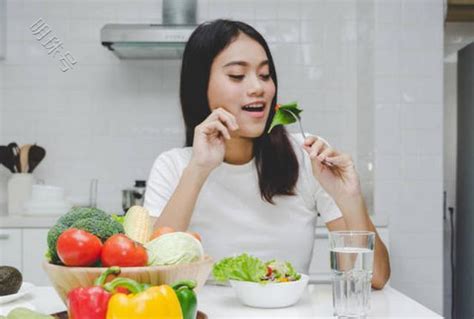为什么大多数女生的小肚子都是鼓鼓的?一起了解下吧