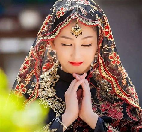 Ϊʲô˵����Ů���±ߴ��ǣ���ҥ�ԣ�ͷ��˿�����ڽ�����